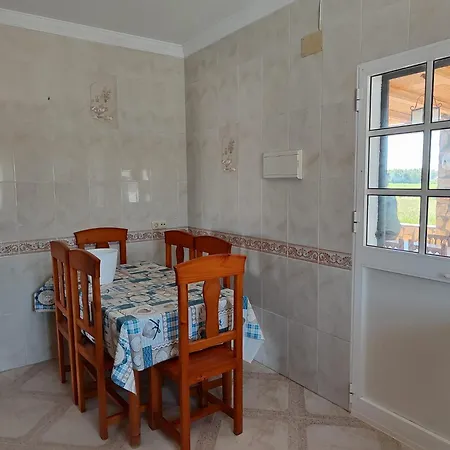 La Casa De Piedra Holiday home *